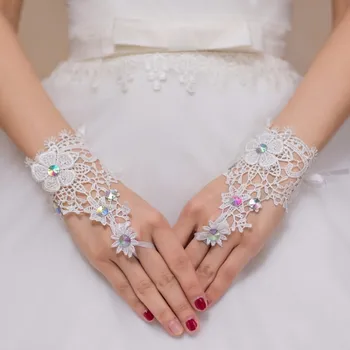 Романтични Кратки Сватбени ръкавици, Дамски бели сватбени ръкавици без пръсти, дължината на китката, подарък за младоженци, сватбени аксесоари
